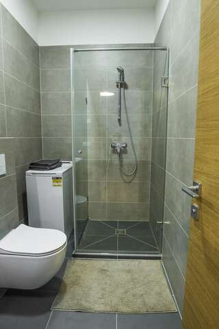 Апартаменты Stylish one bedroom apartment in old town Каунас Апартаменты-15